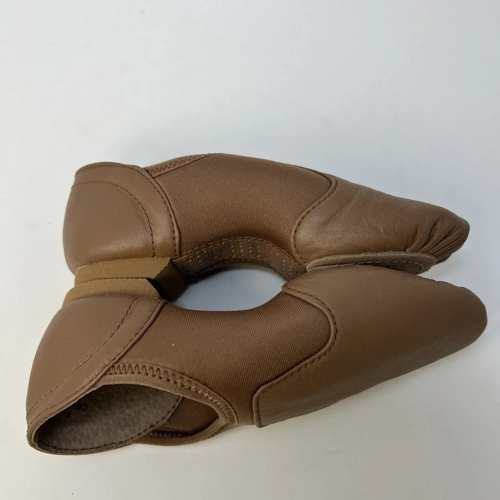 Capezio Kids Jazz Glove Jazz Shoe Skintone Tan Size 12 M Toddler Slip On NIB